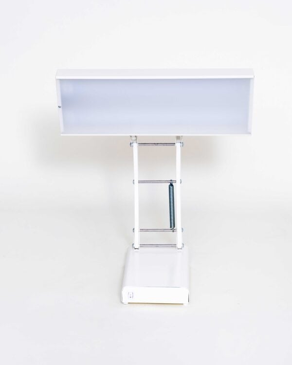 NLT Desk Lamp II front view