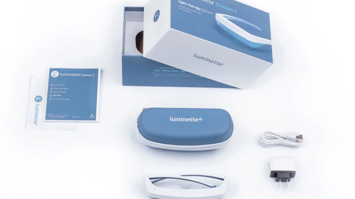 Luminette Glasses 3 Light therapy Amazon.com: Luminette 3 Light Therapy Glasses - Wearable